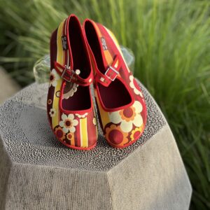Mary Jane Flats, HCD