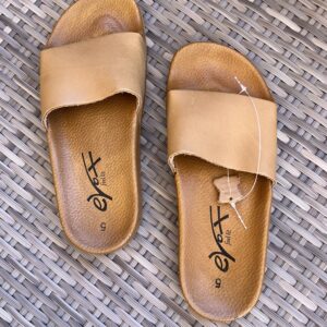 Ladies Leather slip-ons